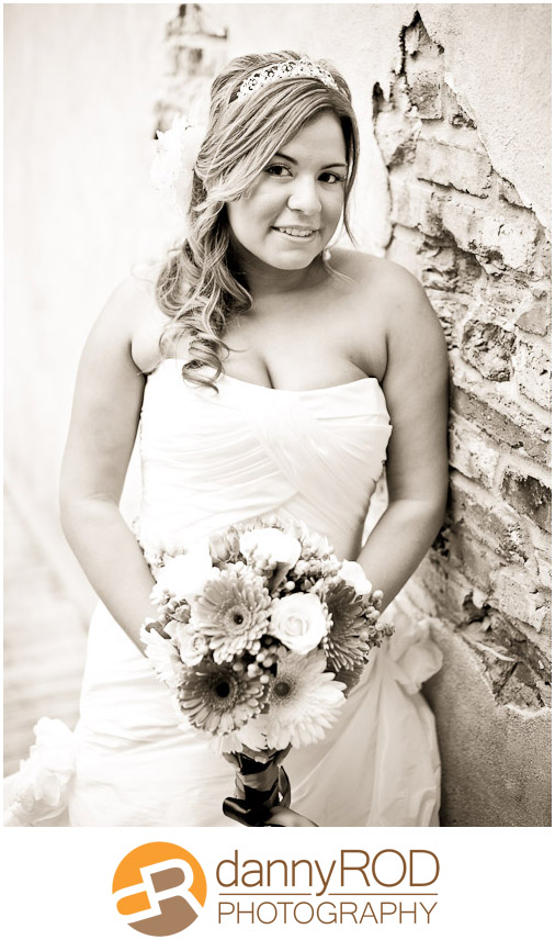 03-31-12shanebridals-gruene-blog-03