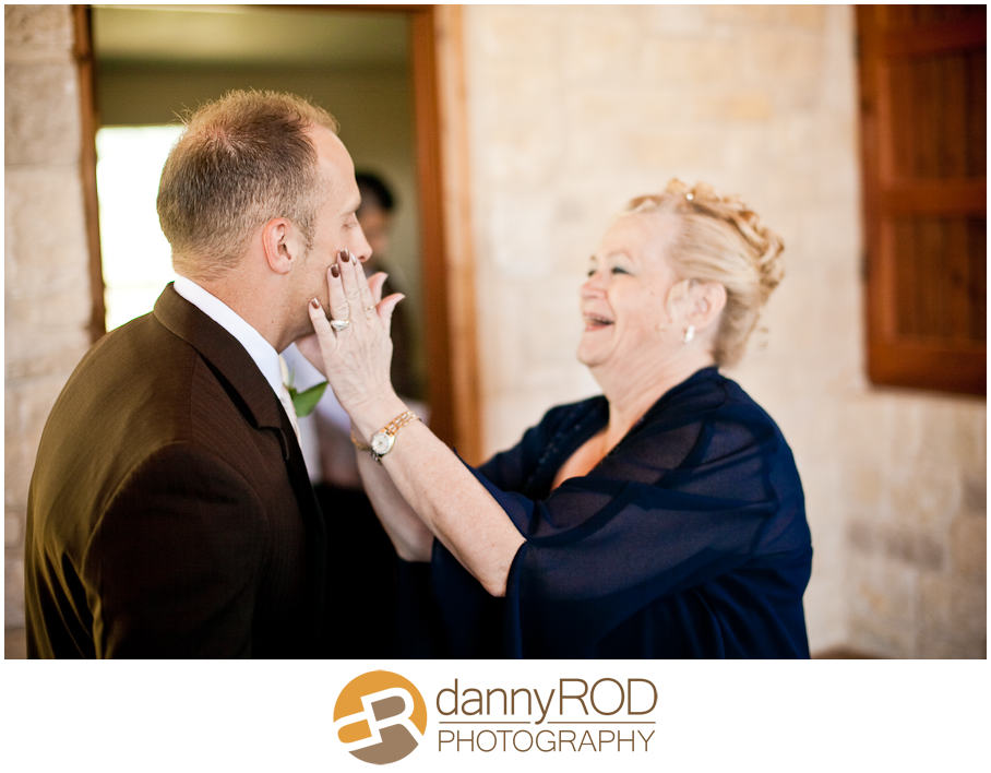 04-21-12wunebergerwedding-faithville-chapel-blog-04