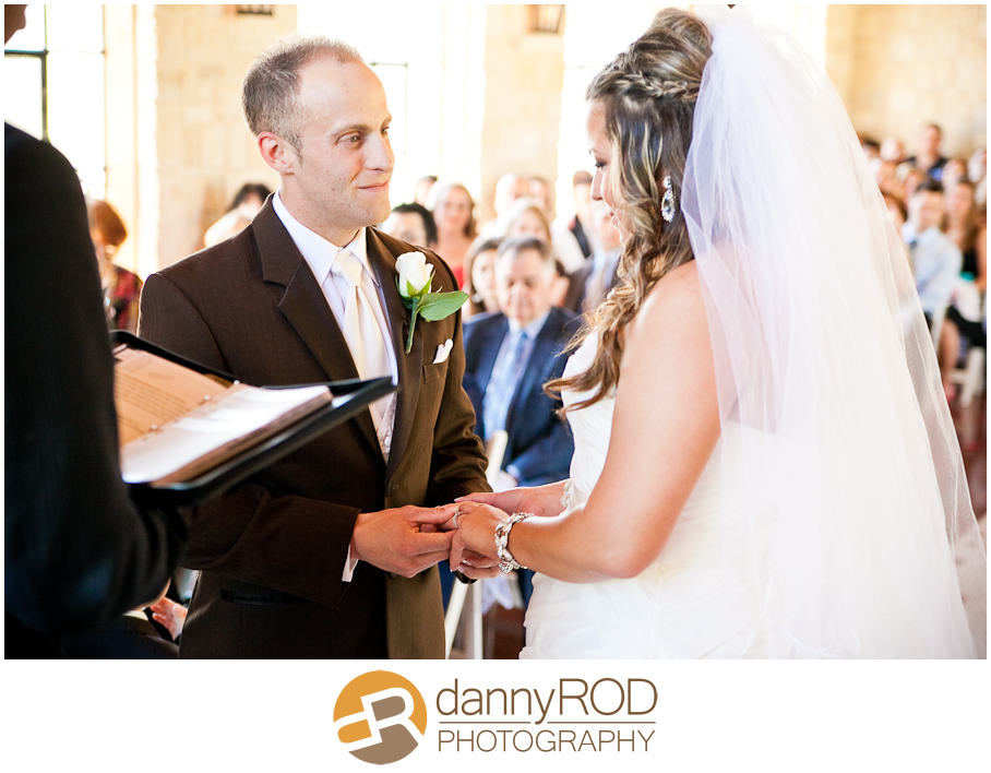 04-21-12wunebergerwedding-faithville-chapel-blog-08