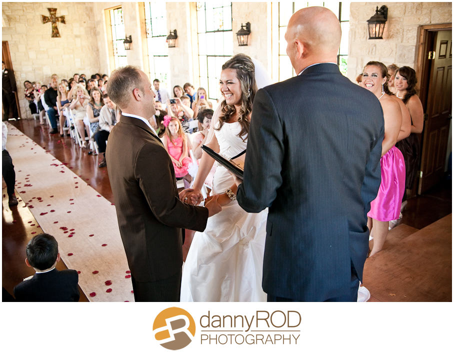 04-21-12wunebergerwedding-faithville-chapel-blog-10