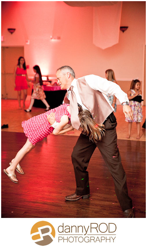 04-21-12wunebergerwedding-faithville-chapel-blog-32