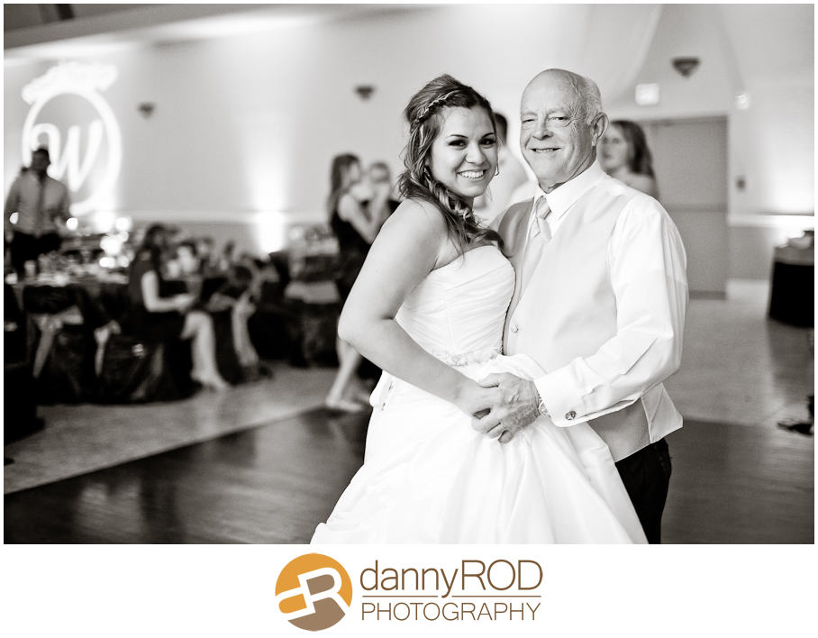 04-21-12wunebergerwedding-faithville-chapel-blog-34
