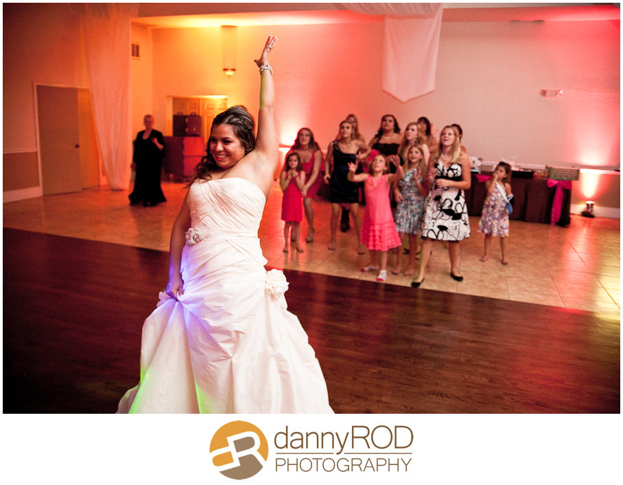 04-21-12wunebergerwedding-faithville-chapel-blog-41