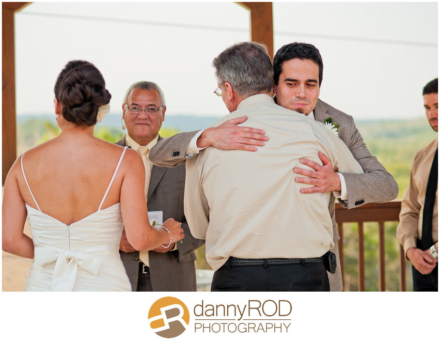 06-08-12daniellemikewedding-boulder-springs-blog-26