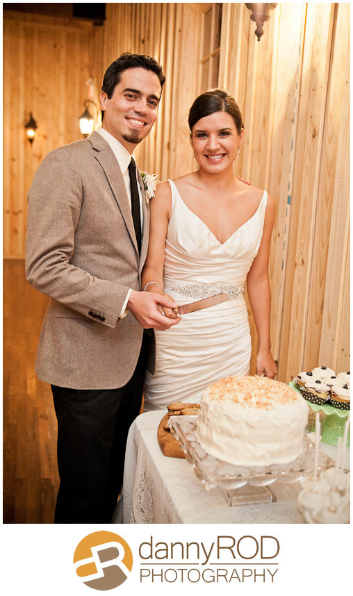 06-08-12daniellemikewedding-boulder-springs-blog-56