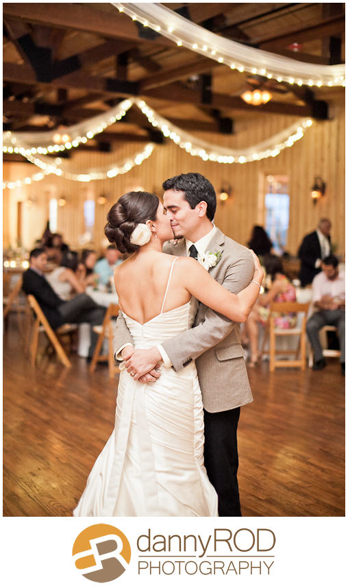 06-08-12daniellemikewedding-boulder-springs-blog-61
