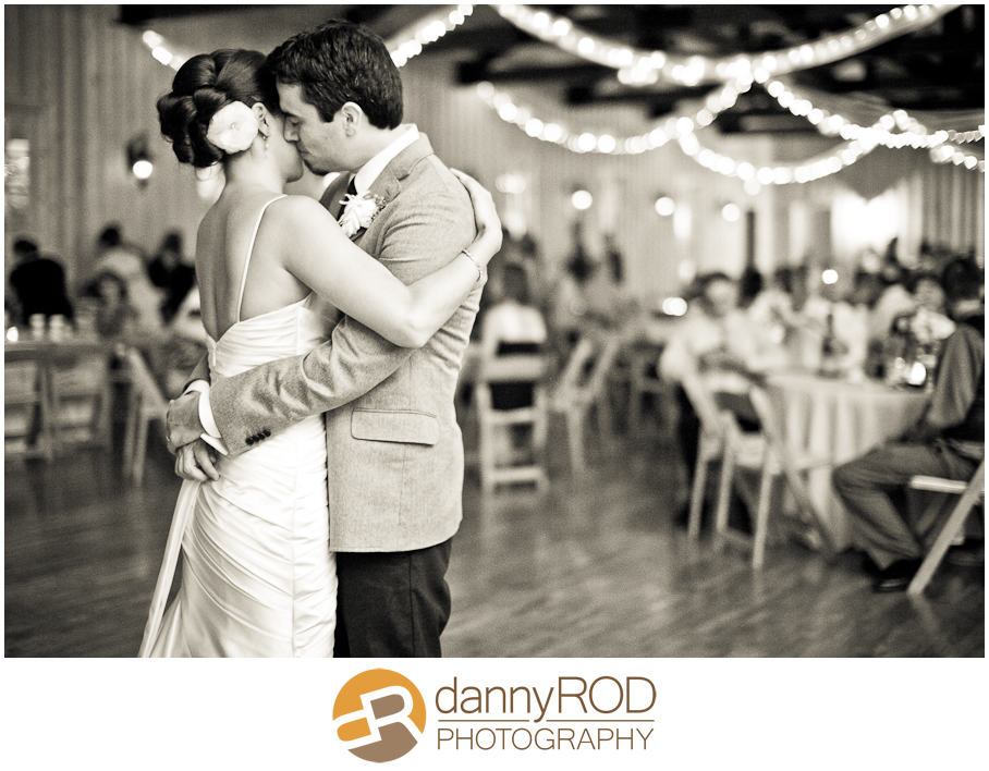 06-08-12daniellemikewedding-boulder-springs-blog-62