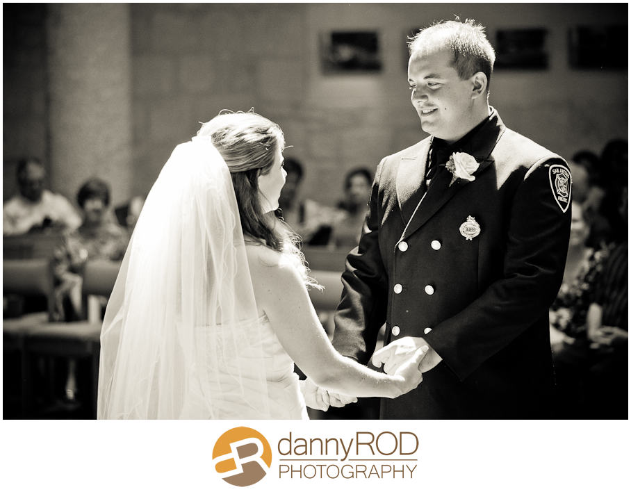 06-16-12erinkylewedding-stpeters-boerne-blog-17