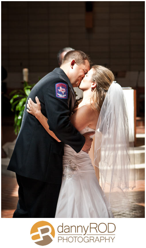 06-16-12erinkylewedding-stpeters-boerne-blog-18