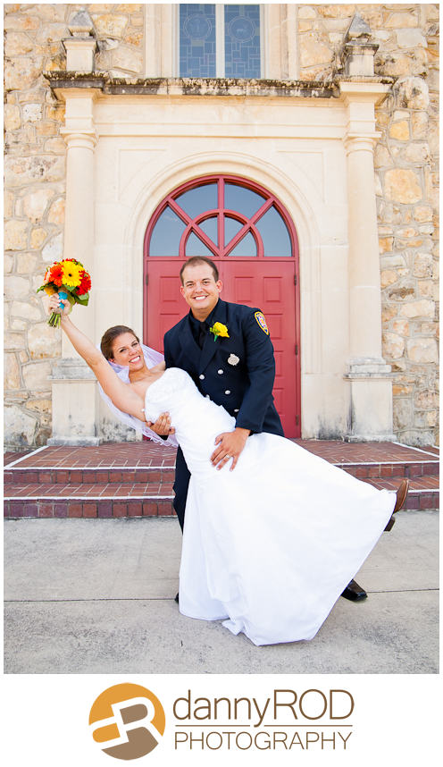 06-16-12erinkylewedding-stpeters-boerne-blog-23