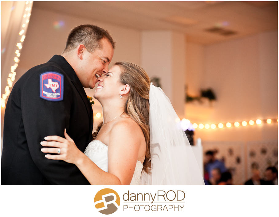 06-16-12erinkylewedding-stpeters-boerne-blog-26