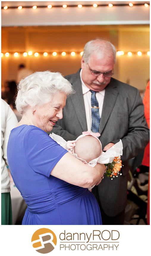 06-16-12erinkylewedding-stpeters-boerne-blog-35