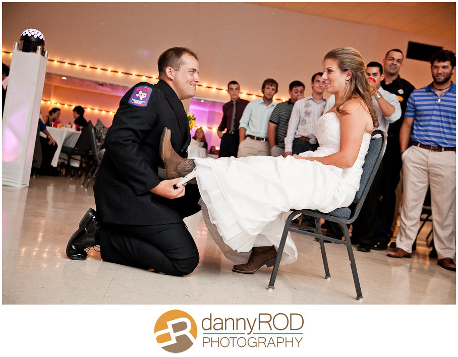 06-16-12erinkylewedding-stpeters-boerne-blog-41