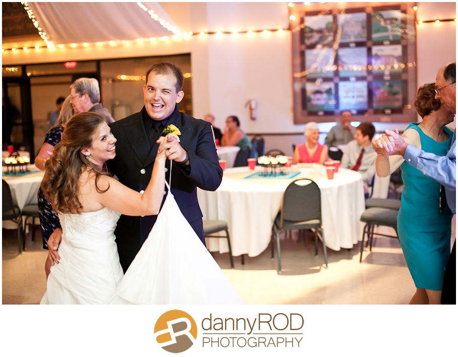 06-16-12erinkylewedding-stpeters-boerne-blog-50