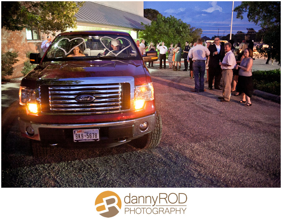 06-16-12erinkylewedding-stpeters-boerne-blog-57
