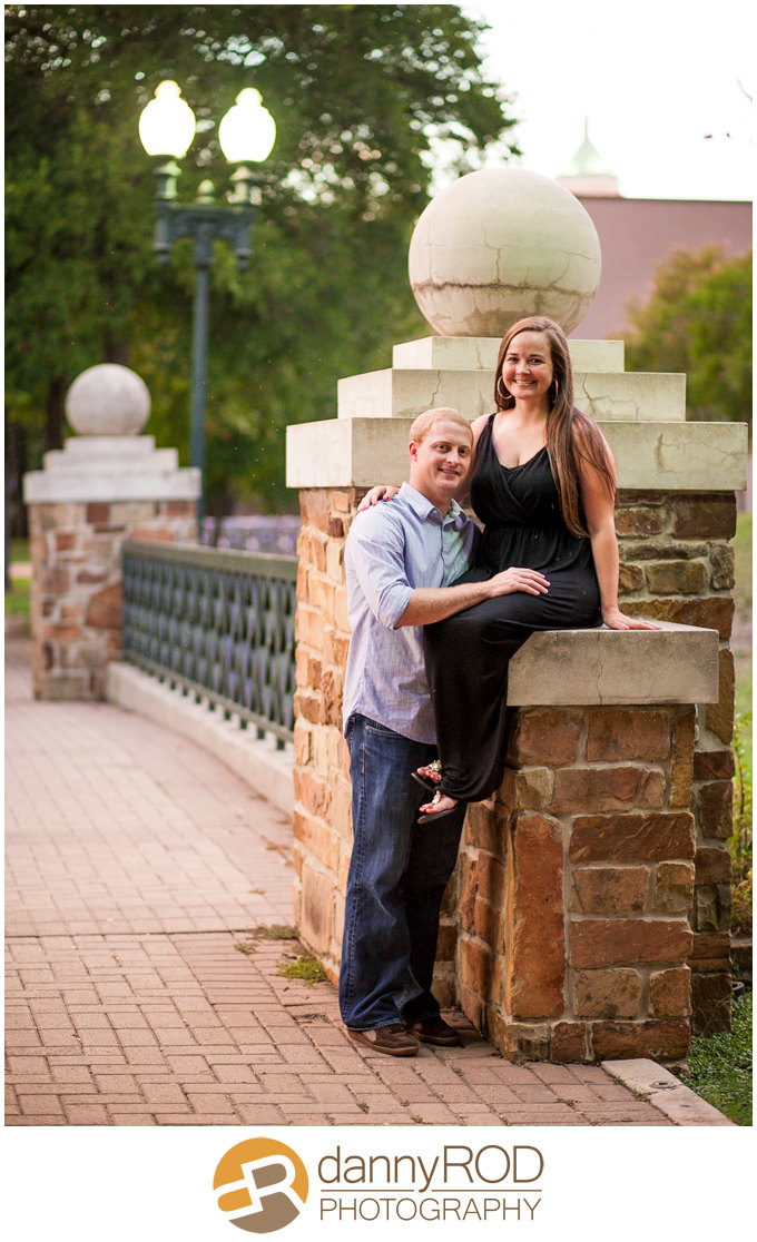 07-21-13 andrew rebecca engagement hemisfair park blog 10