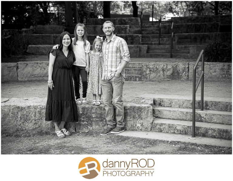 family of 4 portrait at pearl springs